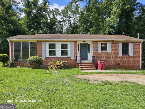 989 Curry Place, Macon, GA 31211