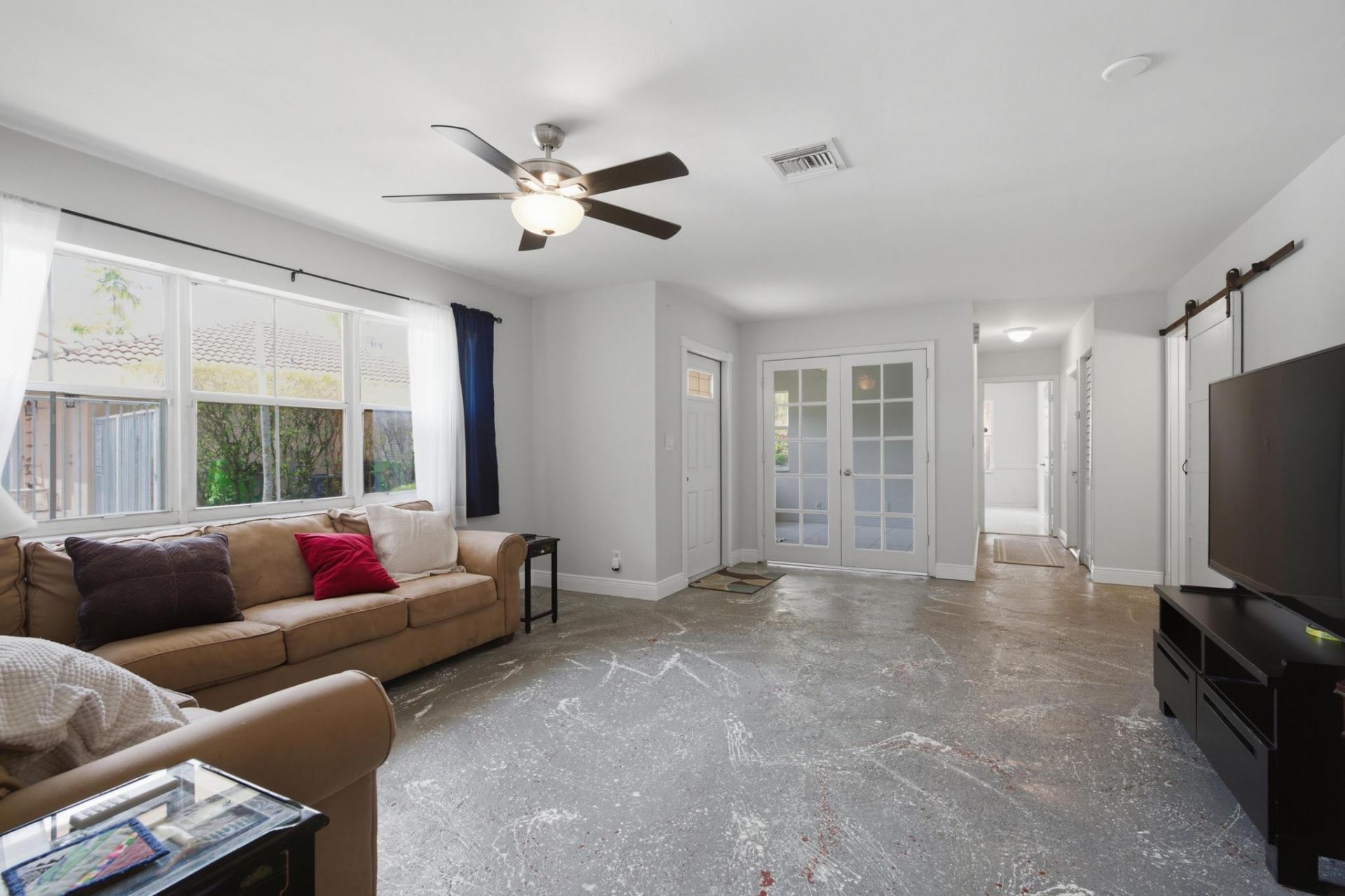 8417 NW 40th Court, Sunrise, FL 33351 Photo