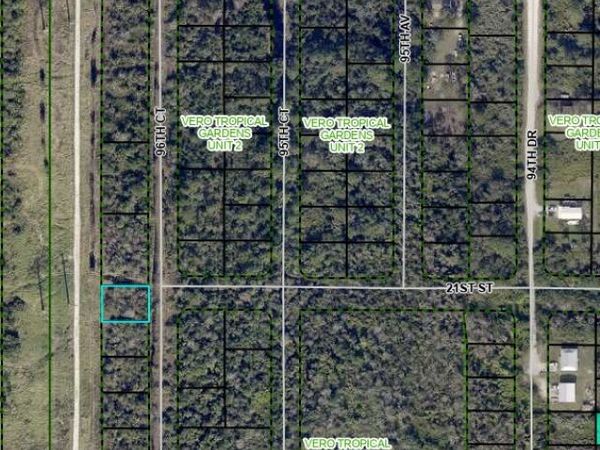 2065 96th Court, Vero Beach, FL 32966