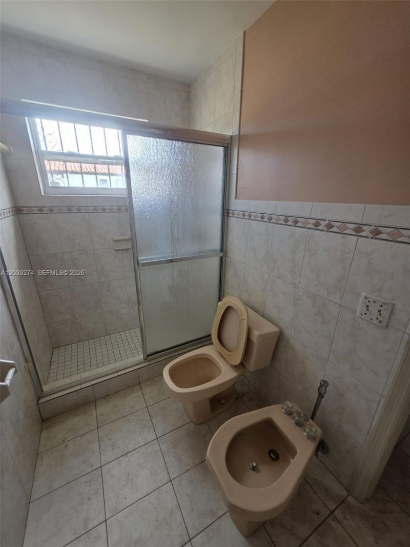 405 SE 4th Ave , Hialeah, FL 33010 Photo