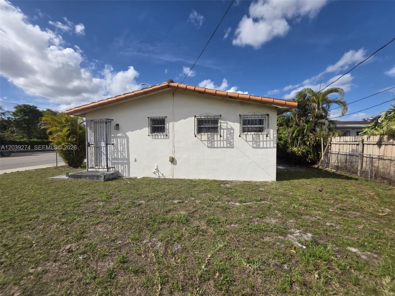 405 SE 4th Ave , Hialeah, FL 33010 Photo