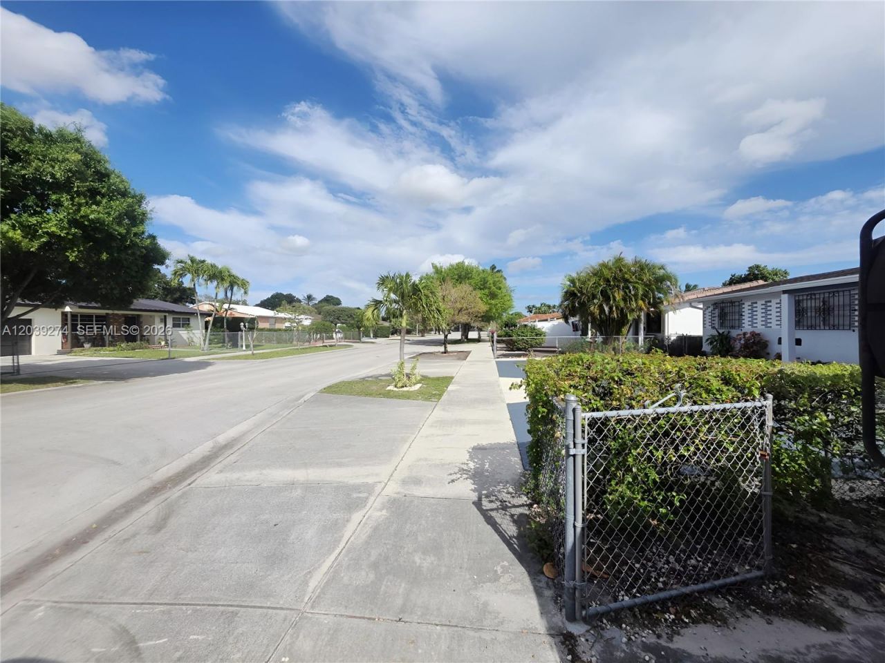 405 SE 4th Ave , Hialeah, FL 33010 Photo