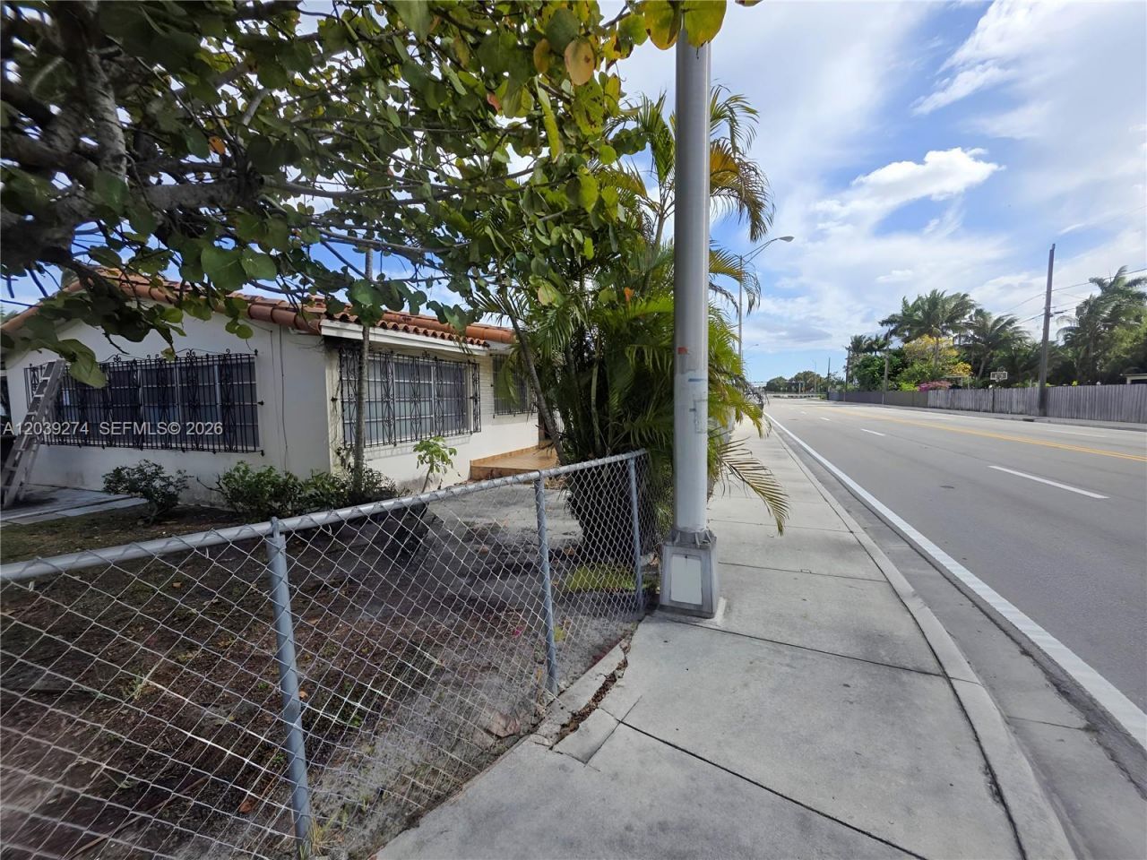 405 SE 4th Ave , Hialeah, FL 33010 Photo