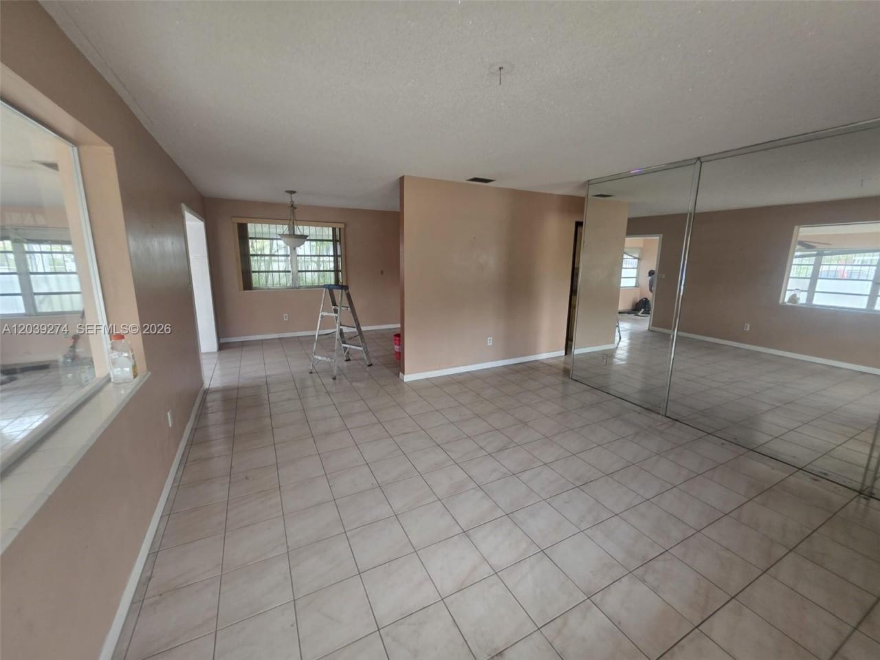 405 SE 4th Ave , Hialeah, FL 33010 Photo