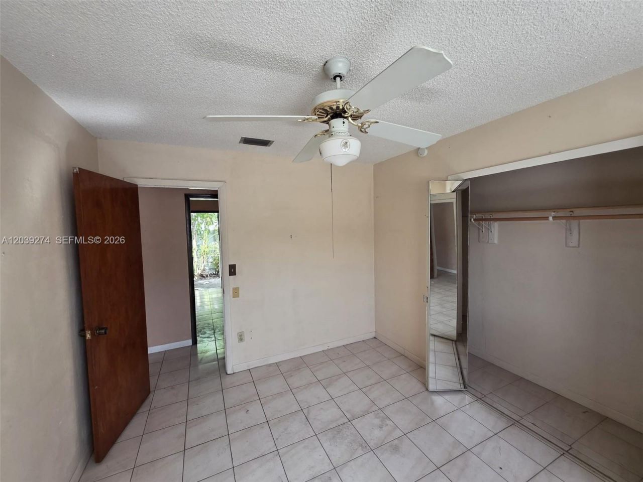 405 SE 4th Ave , Hialeah, FL 33010 Photo