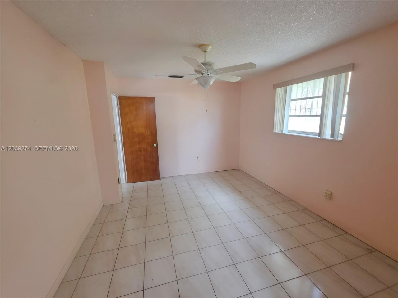 405 SE 4th Ave , Hialeah, FL 33010 Photo