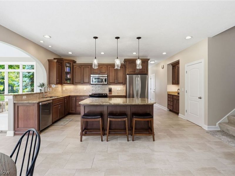 3341 Creekside Trail, Cuyahoga Falls, OH 44223 Photo 10