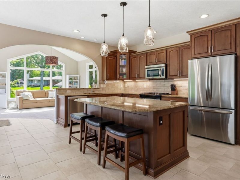 3341 Creekside Trail, Cuyahoga Falls, OH 44223 Photo 11