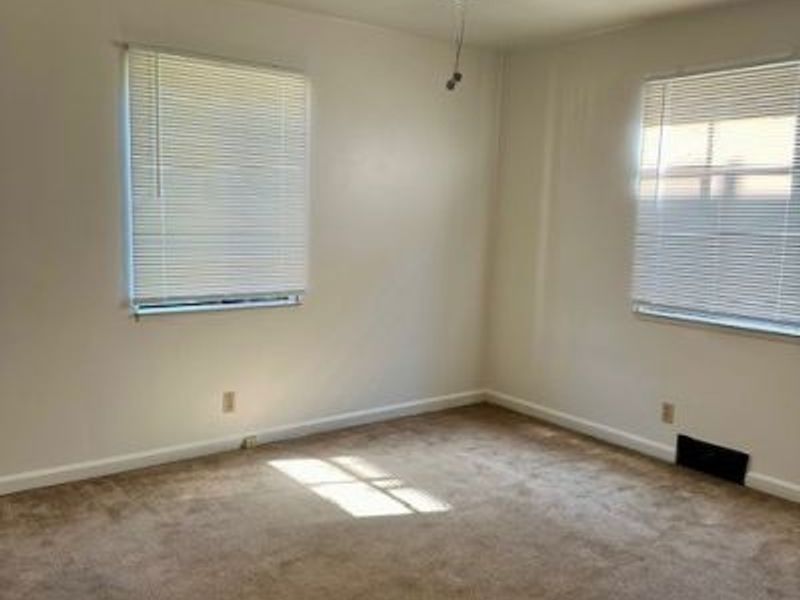 751 Thayer Street, Unit down, Akron, OH 44310 Photo 10