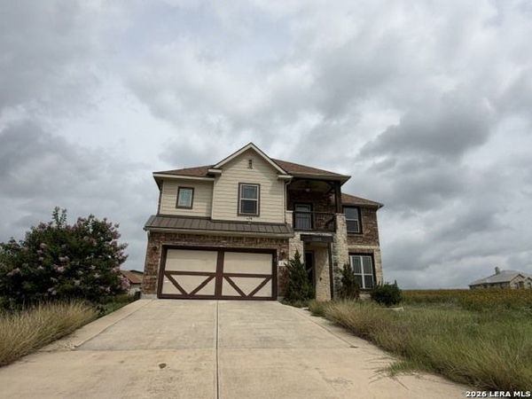 220 Scenic Hills, La Vernia, TX 78121