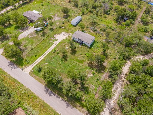 3433 Gander Slough, Kingsbury, TX 78638