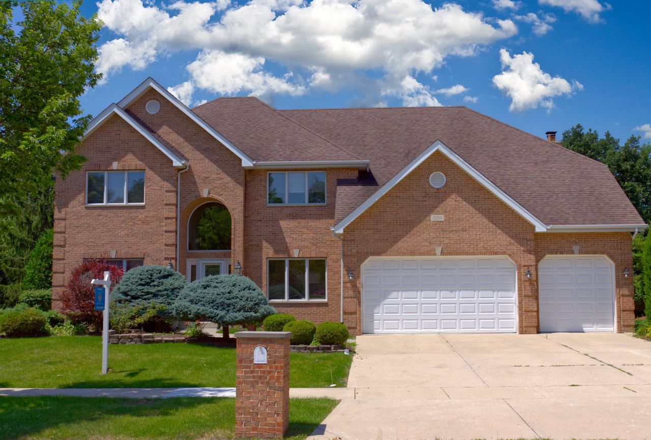 336 Tuttle Drive, Bloomingdale, IL 60108