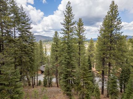 15675 Donnington Lane, Truckee, CA 96160 Photo