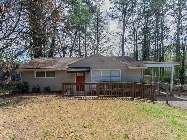 3425 Longleaf Drive , Decatur, GA 30032