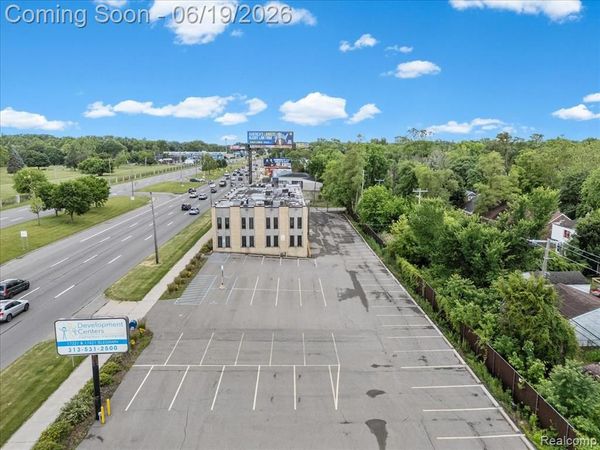 17421-17321 Telegraph , Detroit, MI 48219