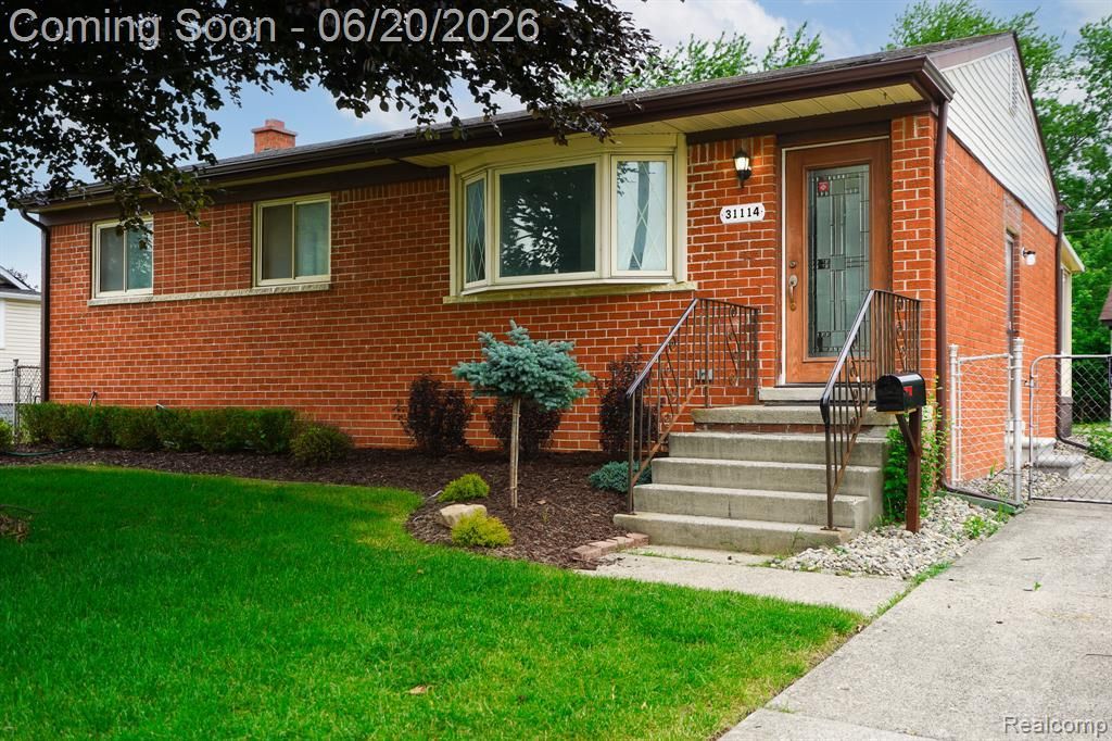 31114 Balmoral Street , Garden City, MI 48135 Main Photo