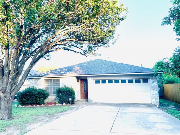 16837 Bailey Jean DR, Round Rock, TX 78681