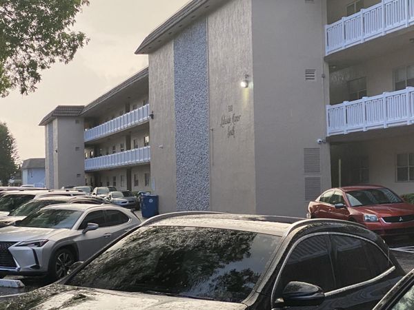 5881 NW 16th Place, Unit 118, Sunrise, FL 33313