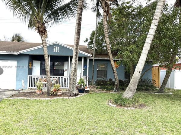 1020 SW 81st Terrace, North Lauderdale, FL 33068
