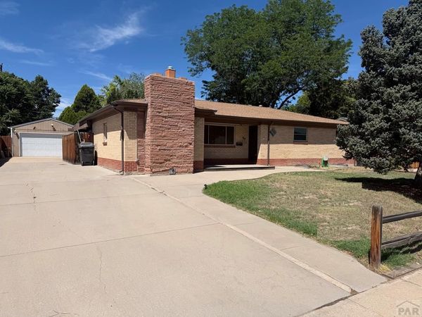 90 Baylor St, Pueblo, CO 81005