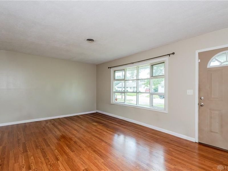 311 Skyview Drive, Vandalia, OH 45377 Photo 3