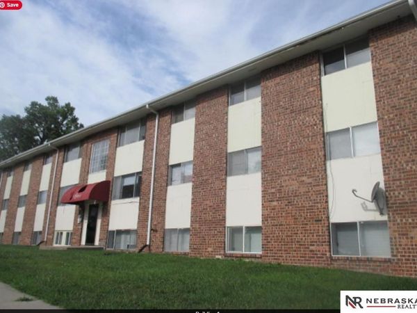 2206 S 8 Street, Omaha, NE 68108