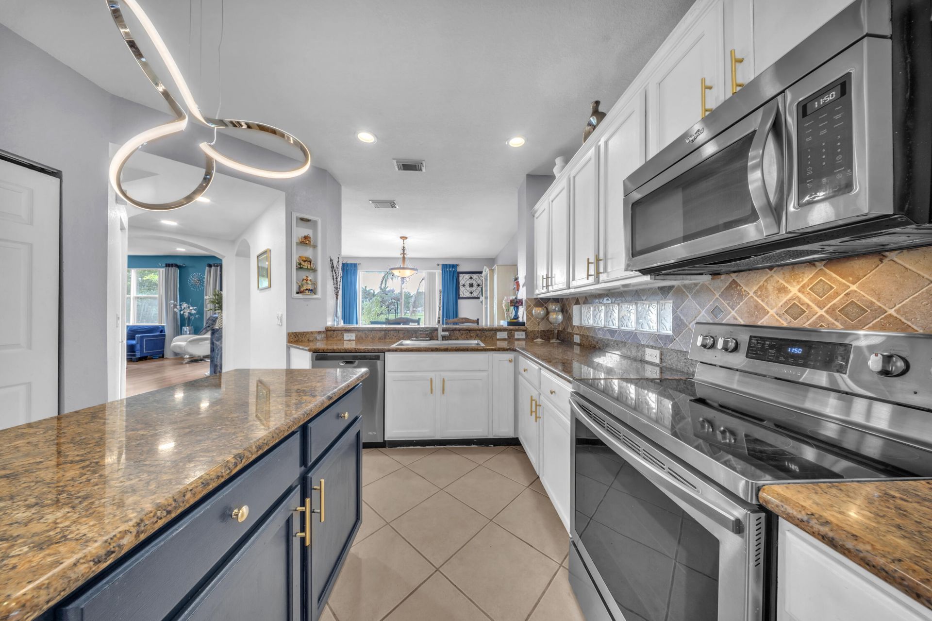 726 Gazetta Way, West Palm Beach, FL 33413 Photo