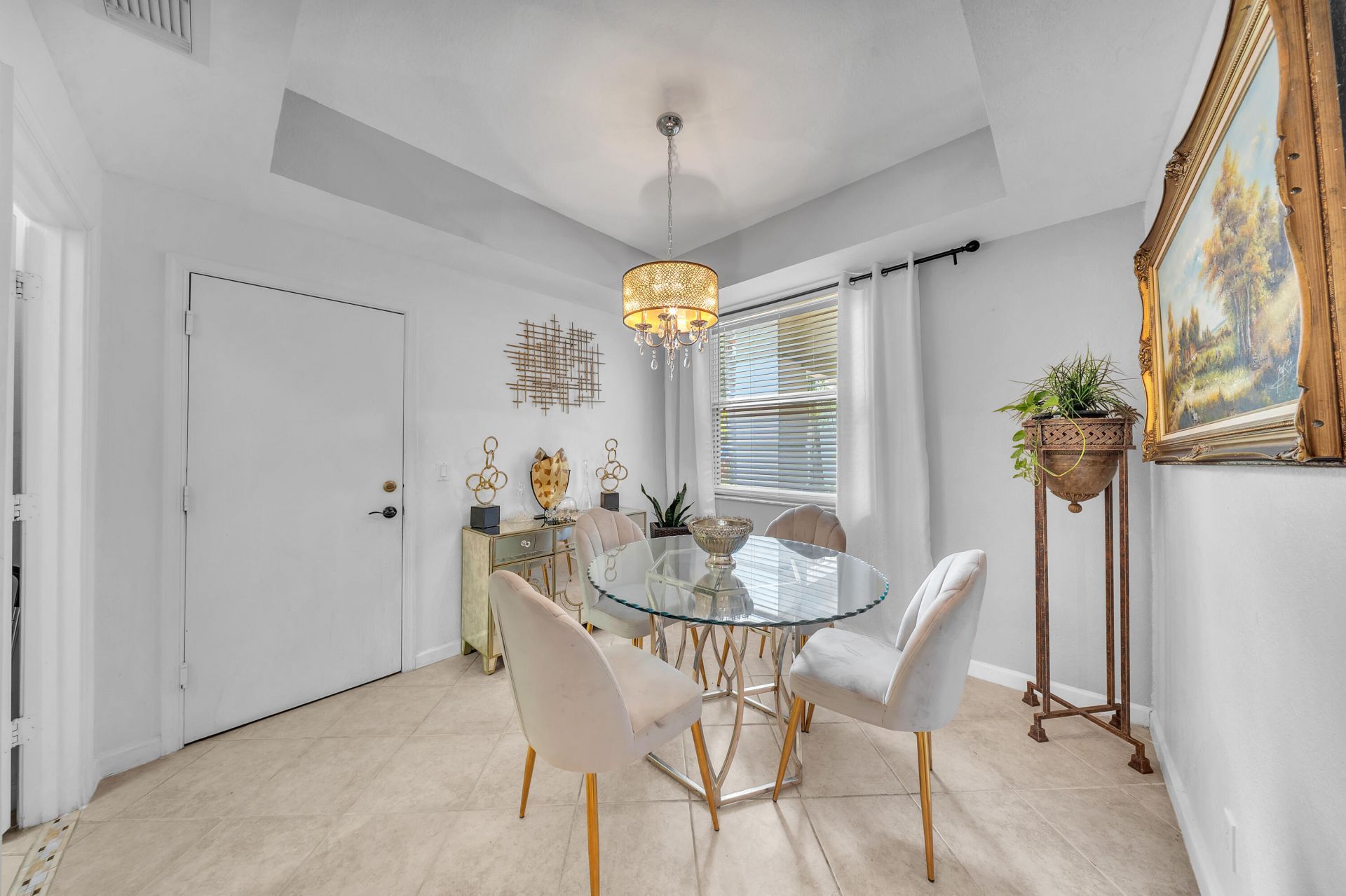 726 Gazetta Way, West Palm Beach, FL 33413 Photo