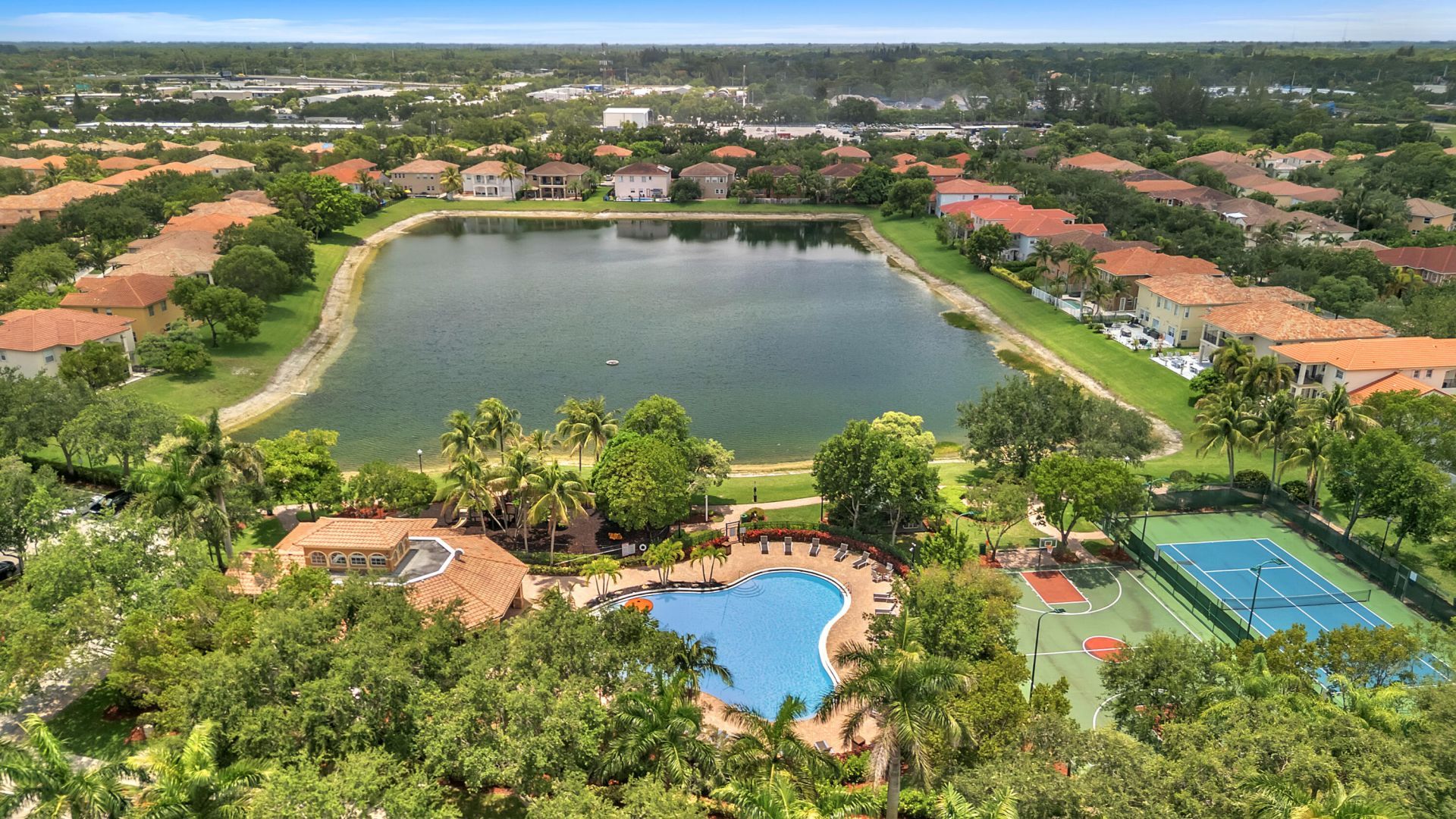 726 Gazetta Way, West Palm Beach, FL 33413 Photo