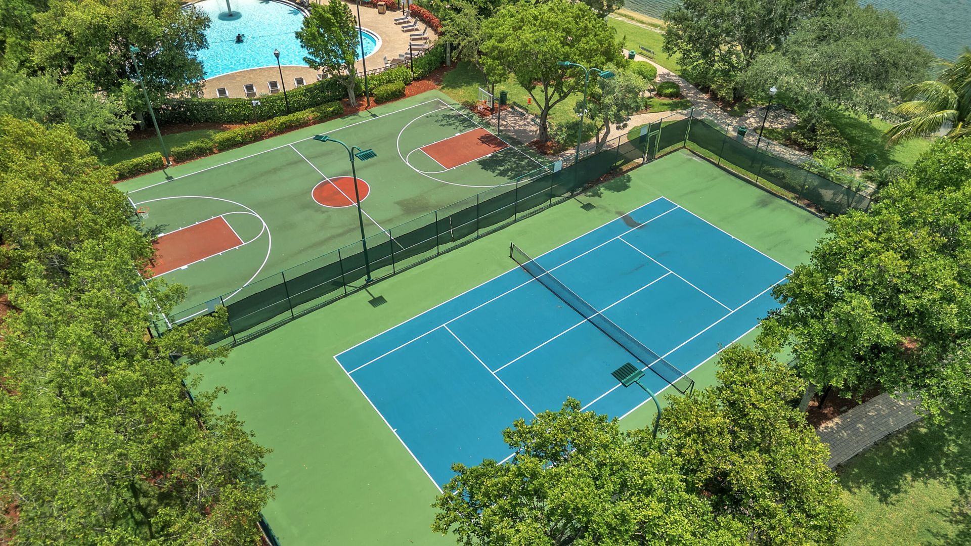 726 Gazetta Way, West Palm Beach, FL 33413 Photo