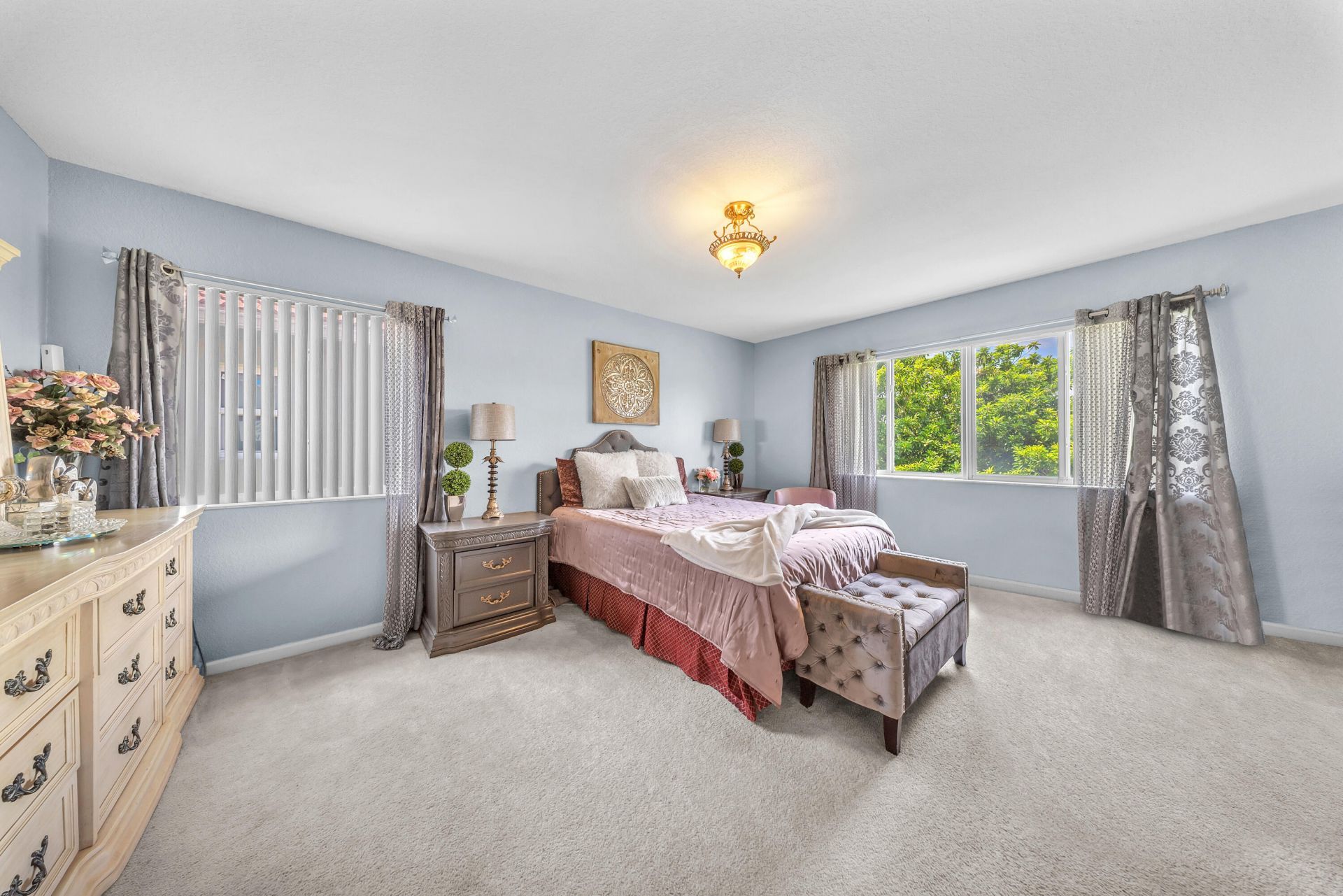 726 Gazetta Way, West Palm Beach, FL 33413 Photo
