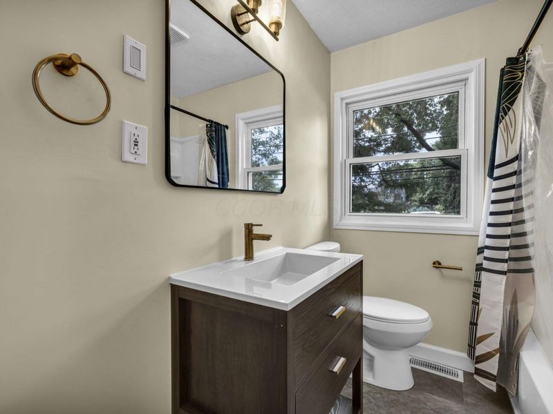 1316 Moler Road, Columbus, OH 43207 Photo 28