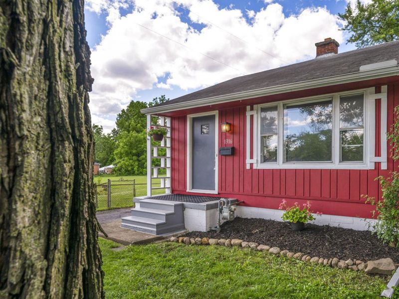 1316 Moler Road, Columbus, OH 43207 Photo 4