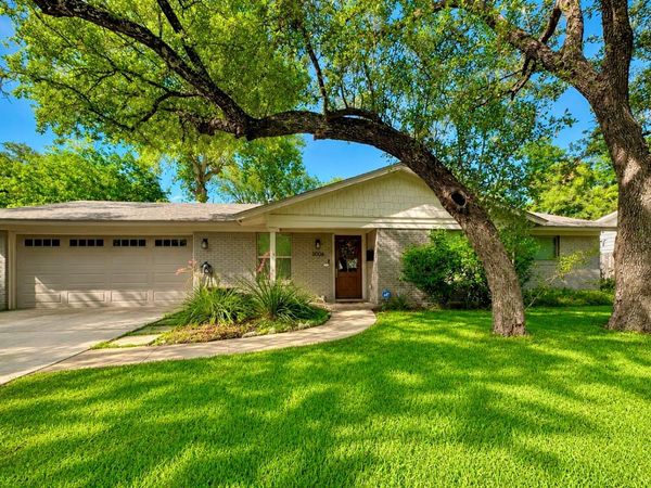 3006 Stardust DR, Austin, TX 78757