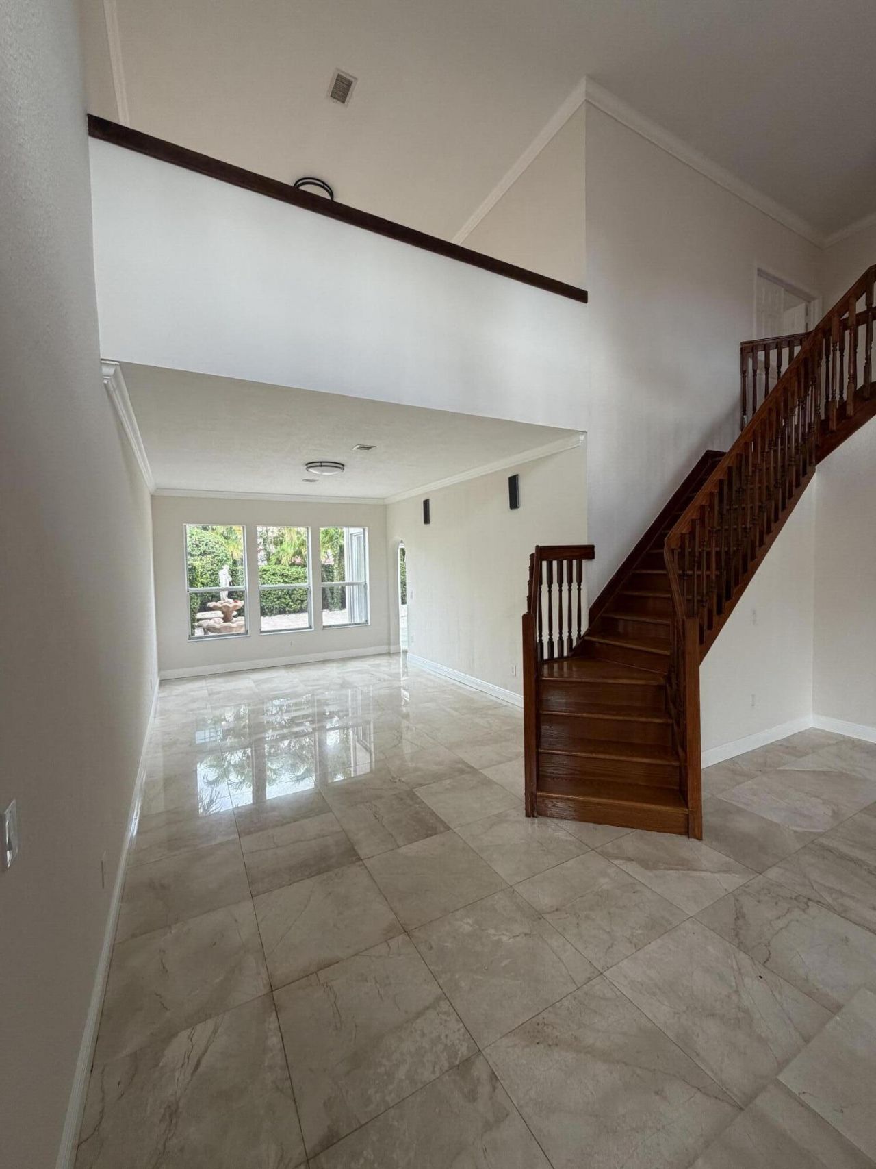 10747 NW 70th Terrace, Doral, FL 33178 Photo