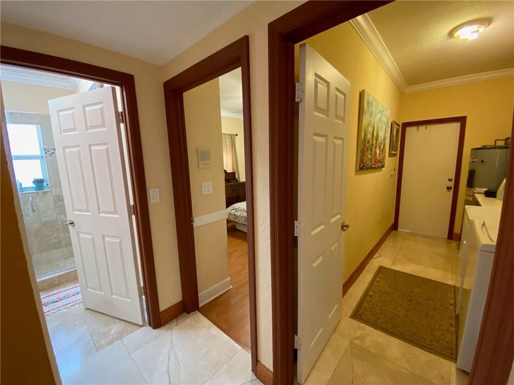 10747 NW 70th Terrace, Doral, FL 33178 Photo