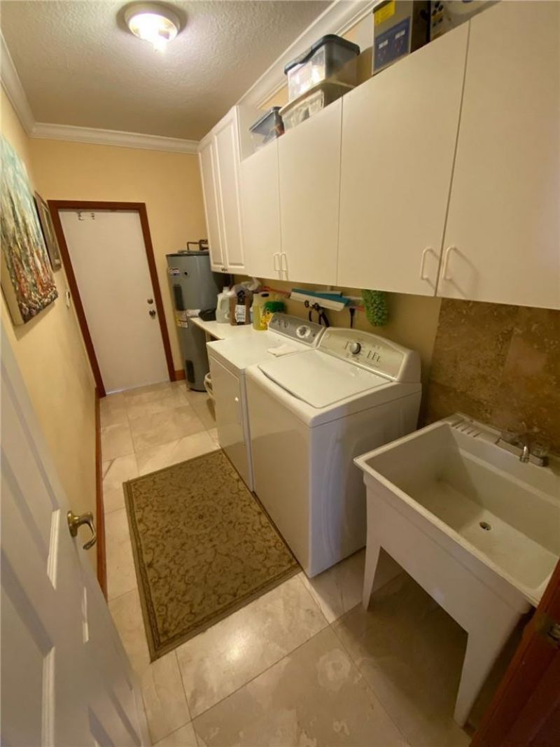 10747 NW 70th Terrace, Doral, FL 33178 Photo