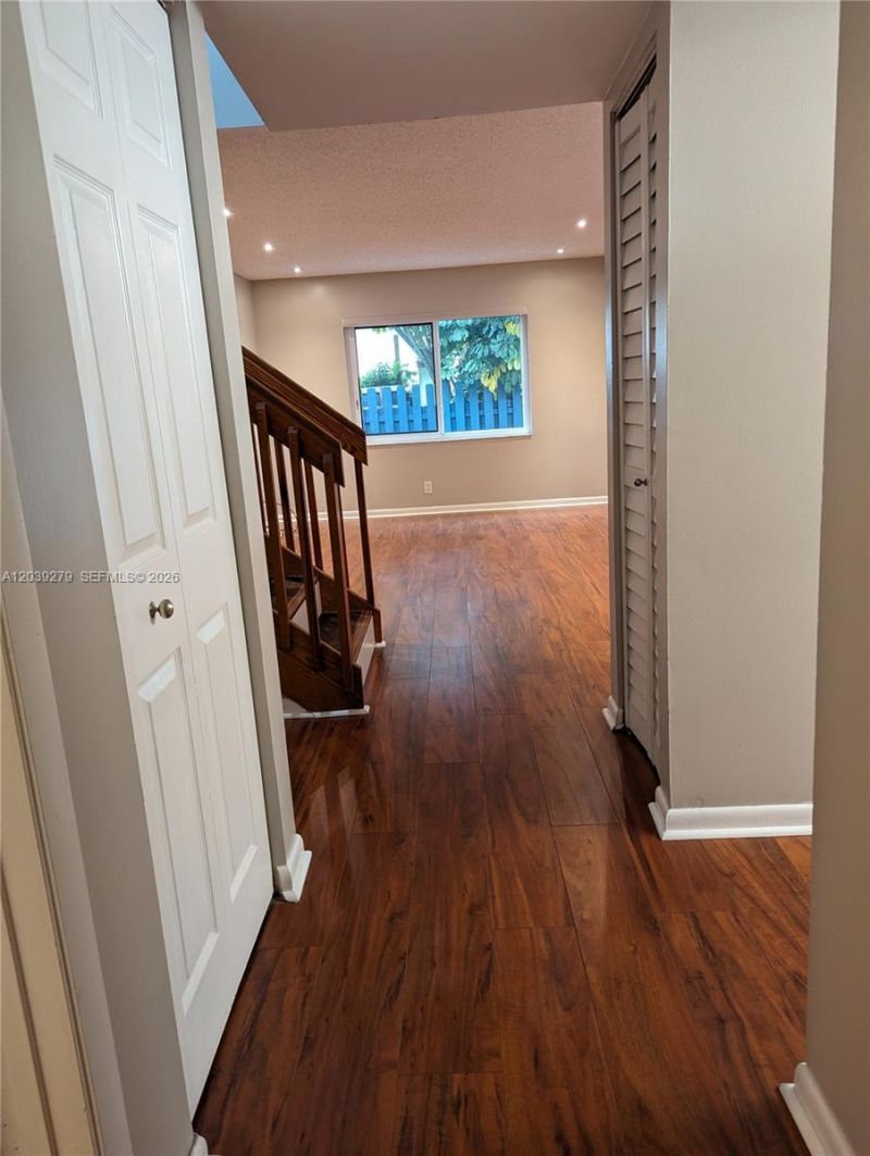 3446 Oak Dr , Hollywood, FL 33021 Photo