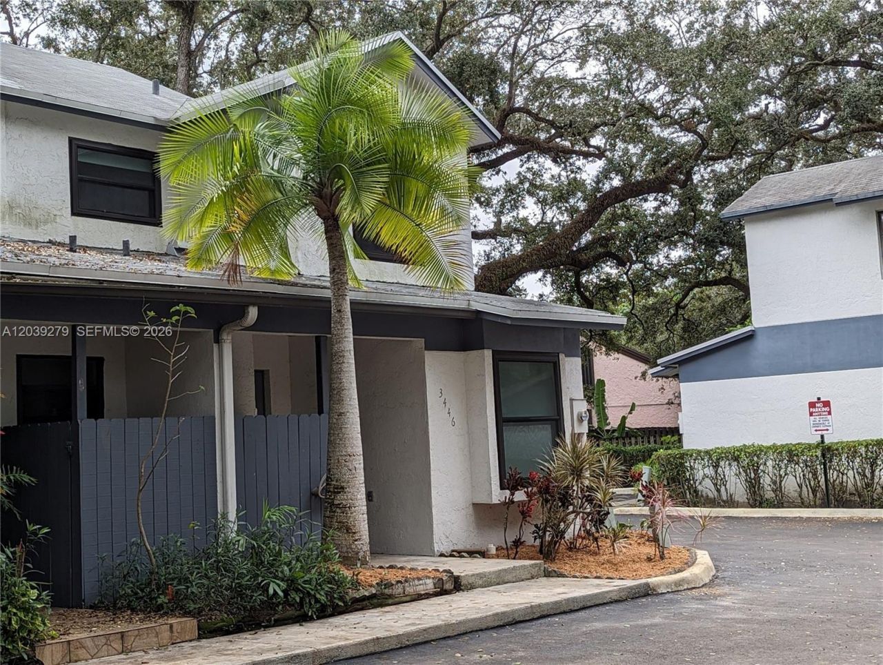 3446 Oak Dr , Hollywood, FL 33021 Photo