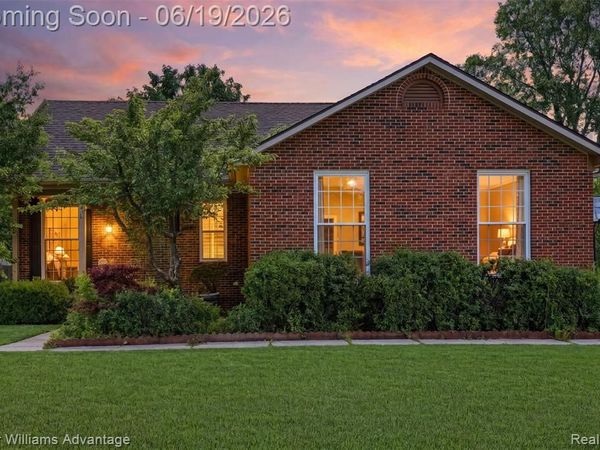 24438 Cote D Nel Drive, Farmington Hills, MI 48336
