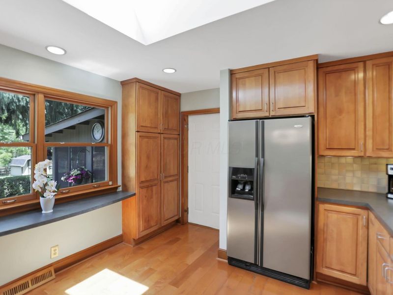 370 Heather Lane, Powell, OH 43065 Photo 13