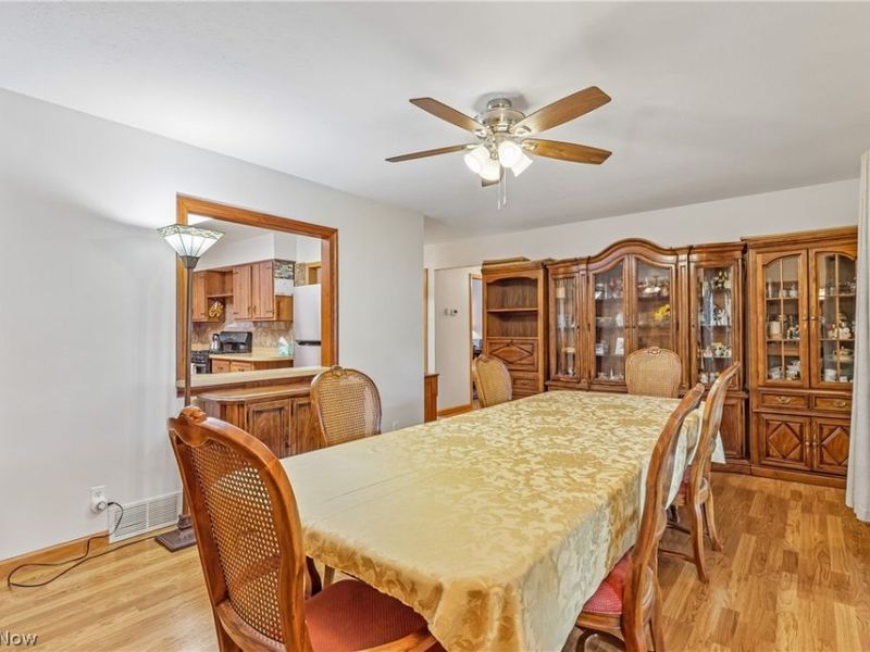 10249 Fairtree Drive, Strongsville, OH 44149 Photo 11