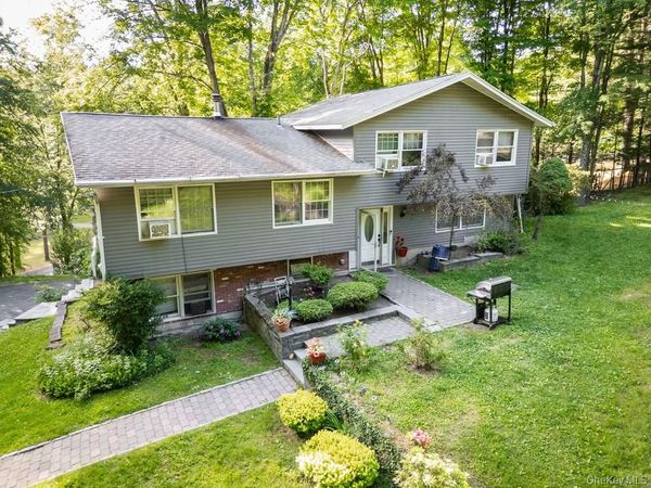 14 Englewood Terrace , Mahopac, NY 10541
