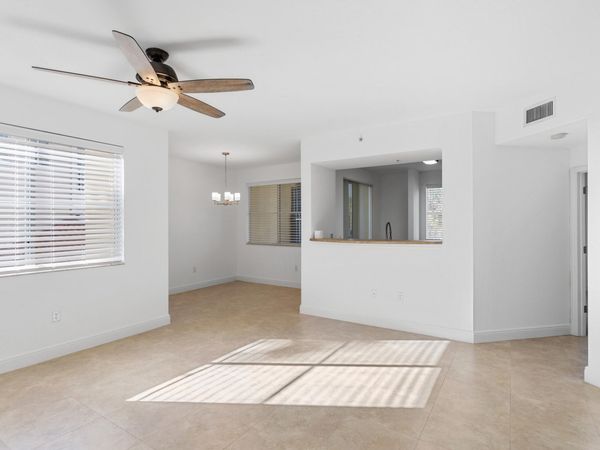 11029 Legacy Boulevard, Unit 202, Palm Beach Gardens, FL 33410