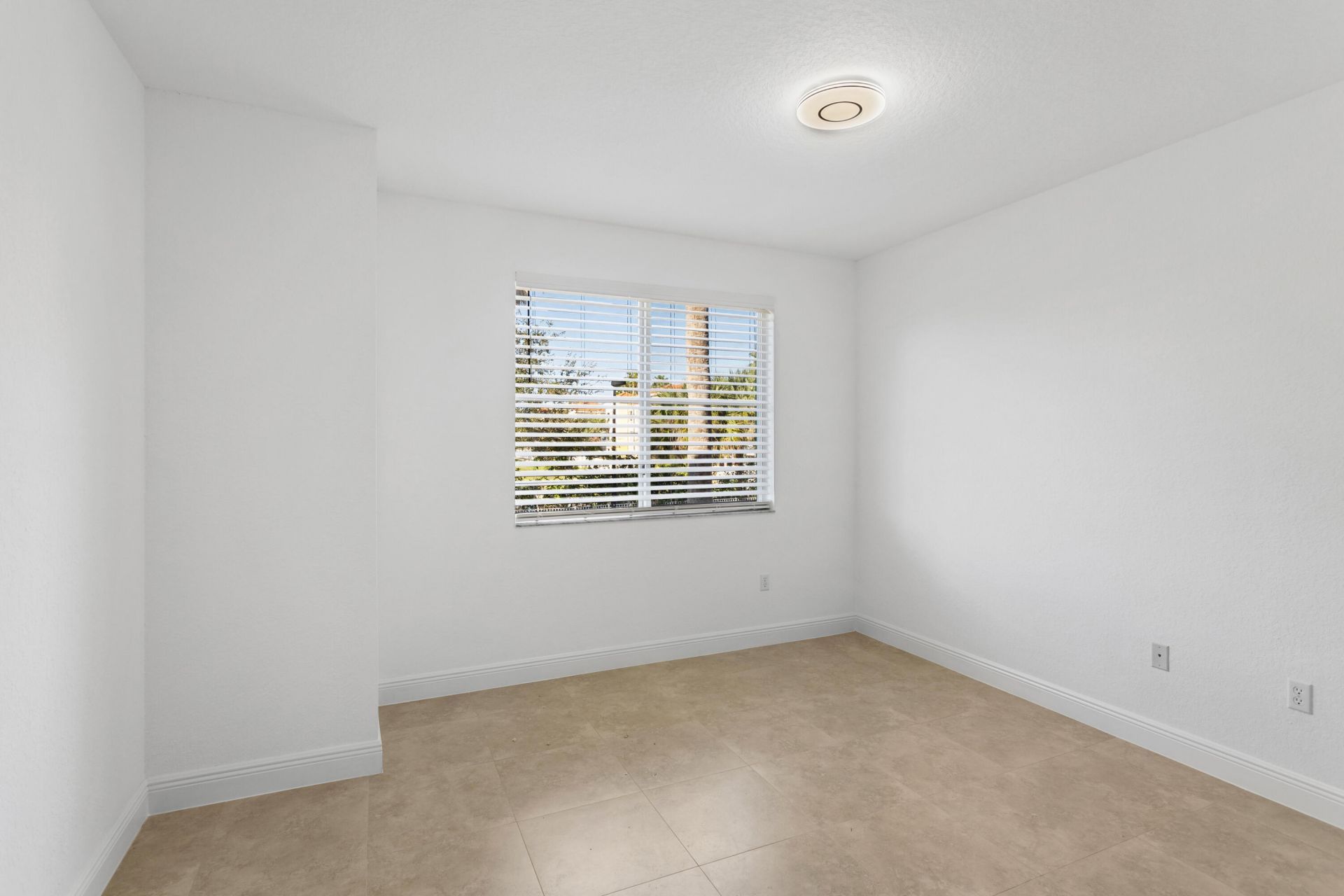 11029 Legacy Boulevard, Unit 202, Palm Beach Gardens, FL 33410 Photo