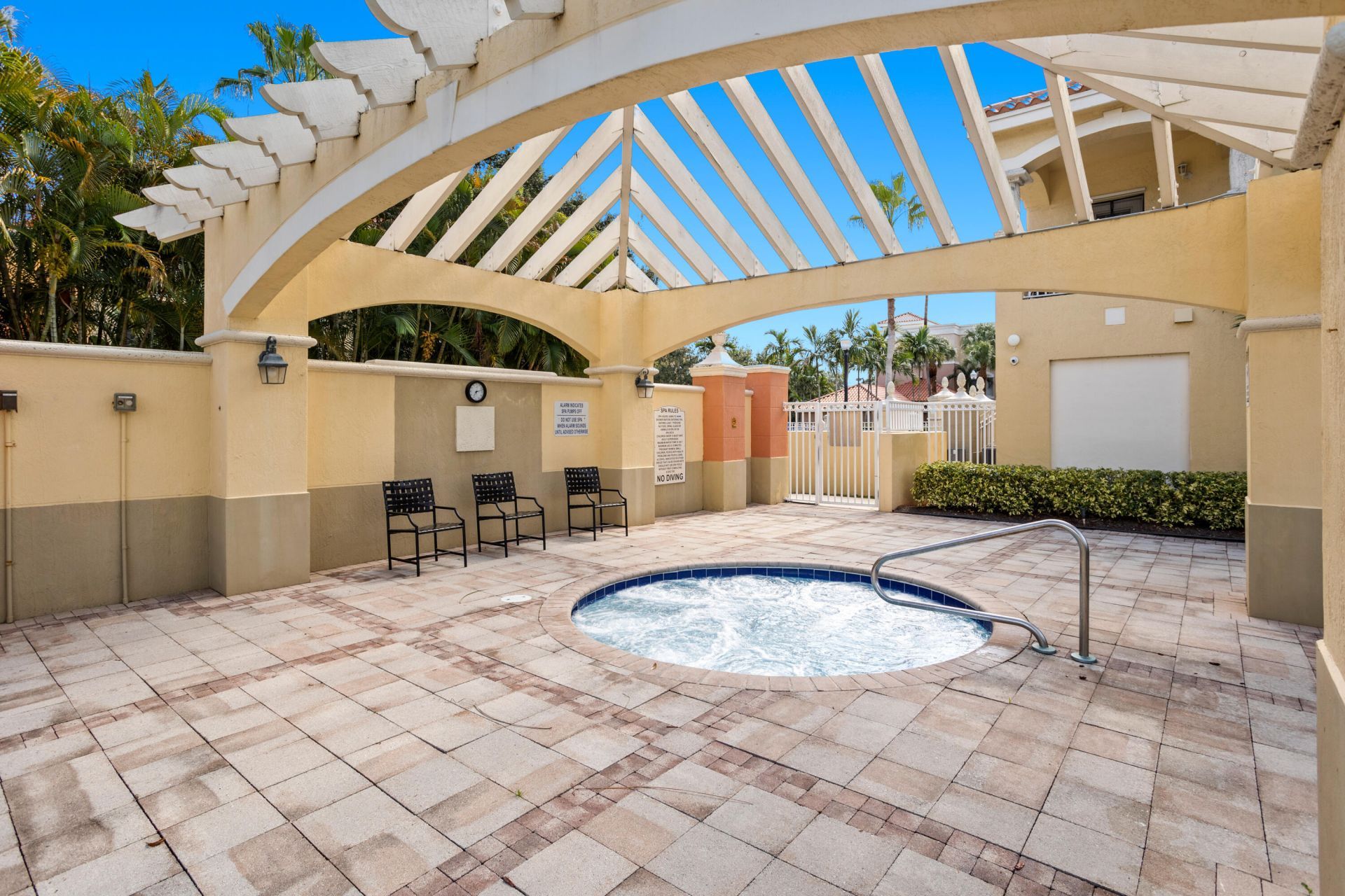 11029 Legacy Boulevard, Unit 202, Palm Beach Gardens, FL 33410 Photo