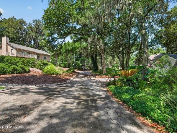 4340 SPRINGMOOR Drive W, Jacksonville, FL 32225