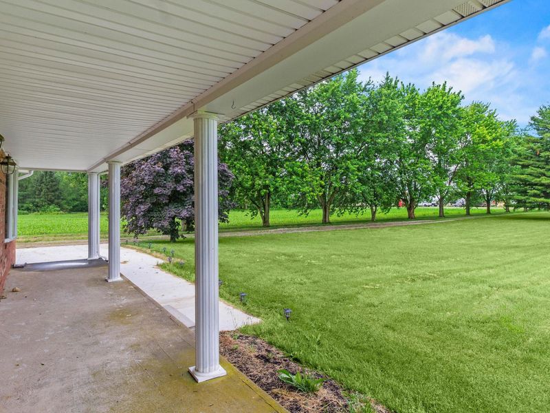 5773 Short Road, New Carlisle, OH 45344 Photo 6