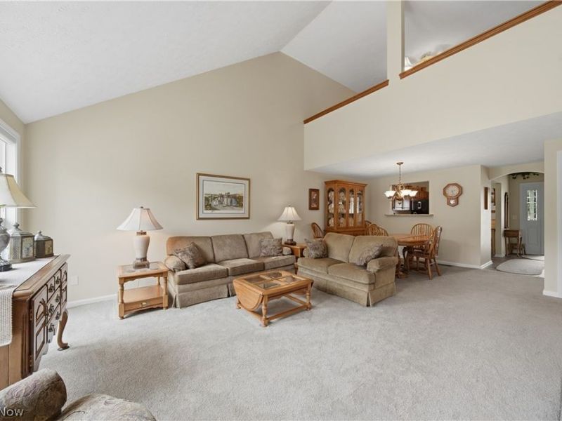 1652 Southpointe Circle NE, Canton, OH 44714 Photo 16