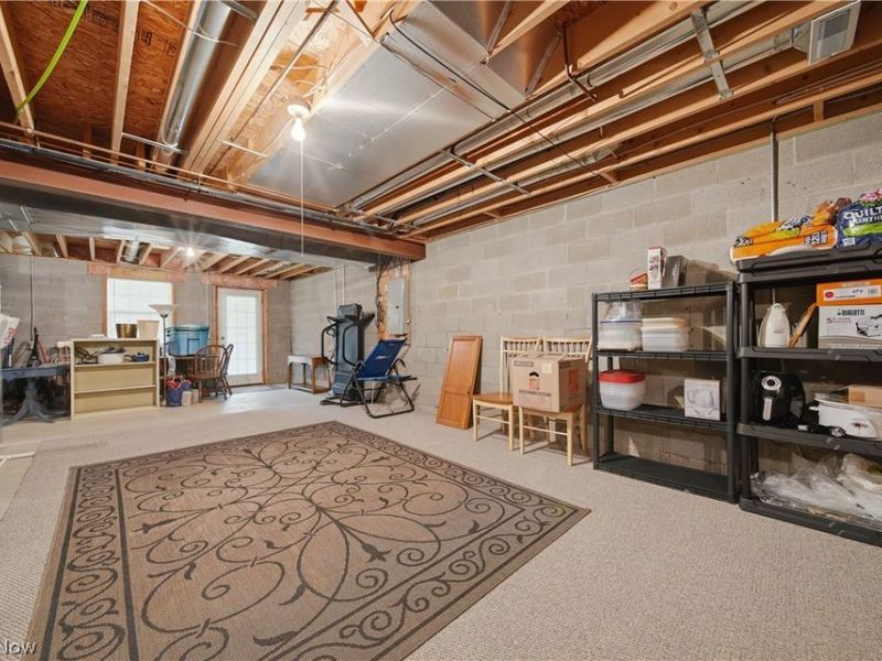 1652 Southpointe Circle NE, Canton, OH 44714 Photo 31